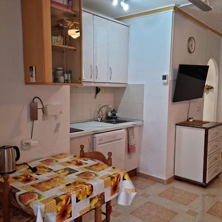 Nice Studio,10 Min To Del Cura Beach With Swim.Pool Торевиеха Екстериор снимка